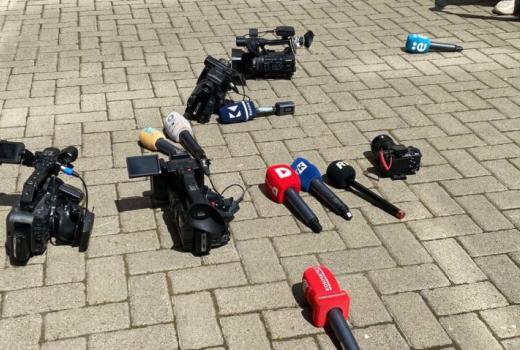 Novinari u Prištini bojkotovali Kurtija