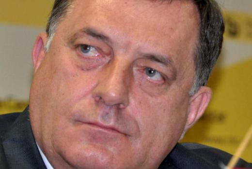 Novinarska udruženja osudila verbalni napad Dodika na novinara Kovačevića