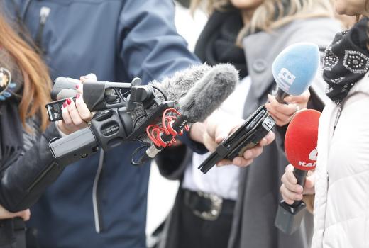 Međunadorni dan ljudskih prava: Organizacije podsjećaju na kršenje prava novinara