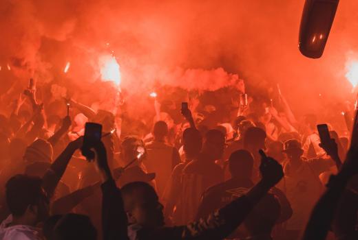 Targetiranje novinara zbog legitimnog pitanja o veličanju zločinca