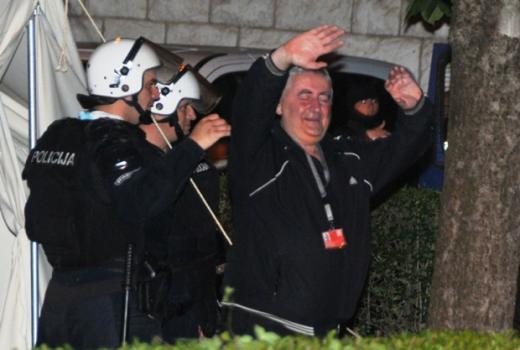 Tokom nereda u Crnoj Gori uhapšen dopisnik Večernjih novosti